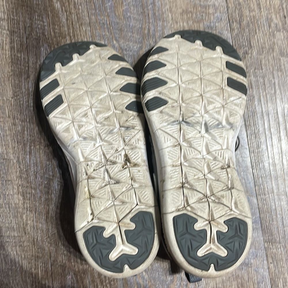 Nike Free TR 7 Running Shoes Athletic Sneakers - Picture 6 of 7